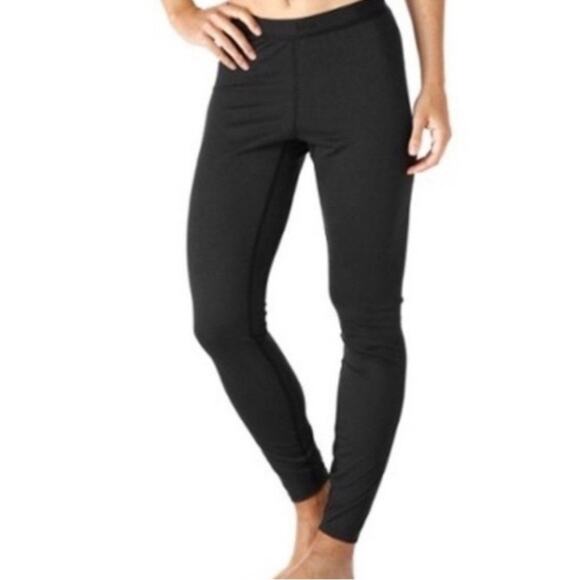 Patagonia capilene base layer size S - Picture 3 of 7